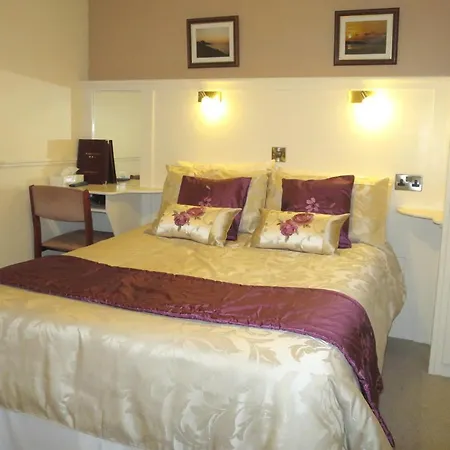 Avalon House 3*
