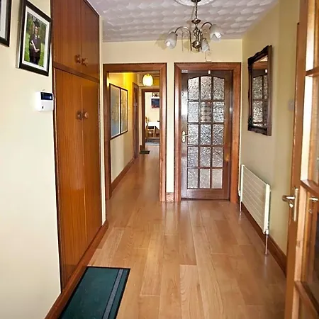 Avalon House Hotel 3*