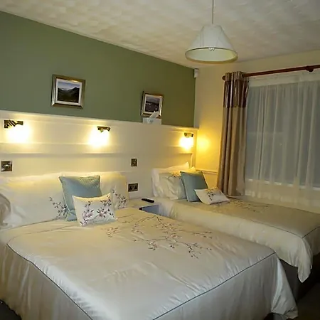 Avalon House 3* Glenties
