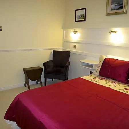 Avalon House Glenties