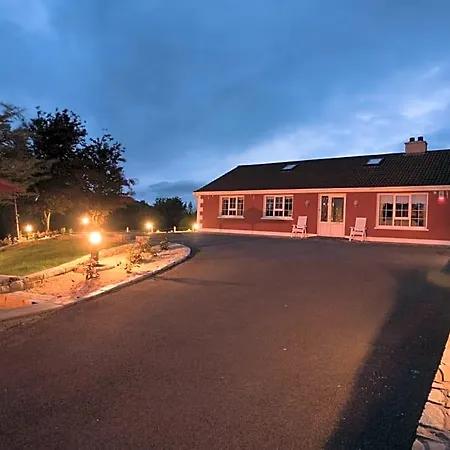 Hotel Avalon House
