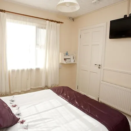 Hotel Avalon House