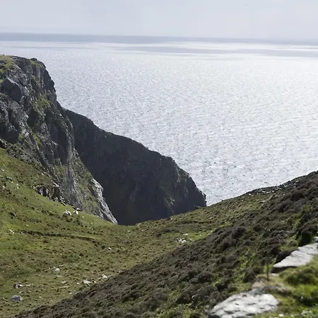 Otel Avalon House 3*