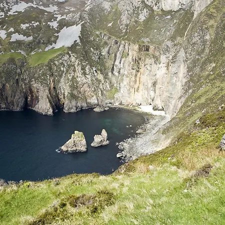 Avalon House Glenties