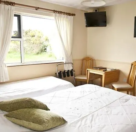 Avalon House 3*