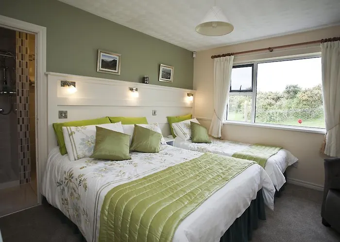 Avalon House 3* Glenties