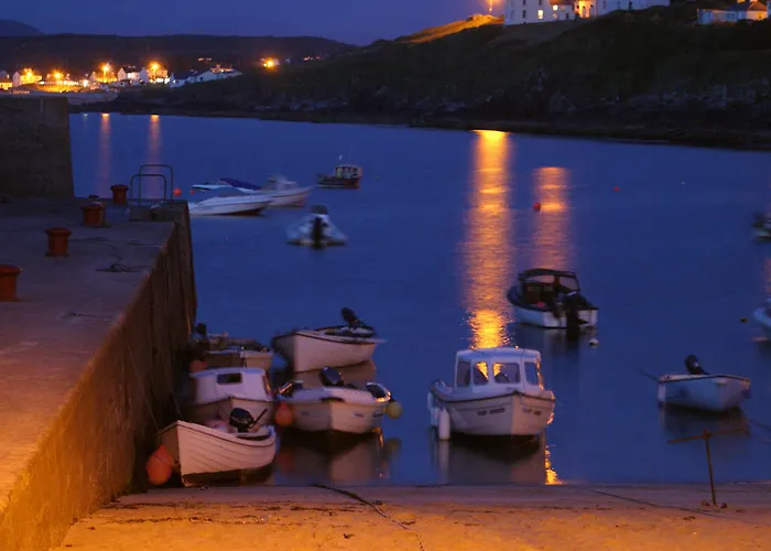 Hotel Avalon House 3*